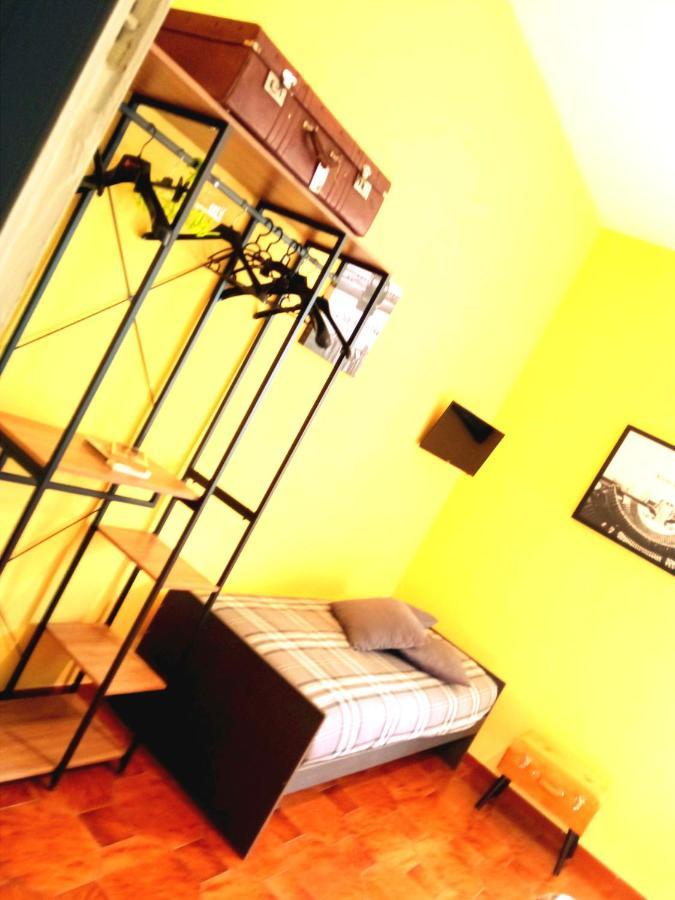 Non Ci Resta Che Napoli Bed & Breakfast ภายนอก รูปภาพ