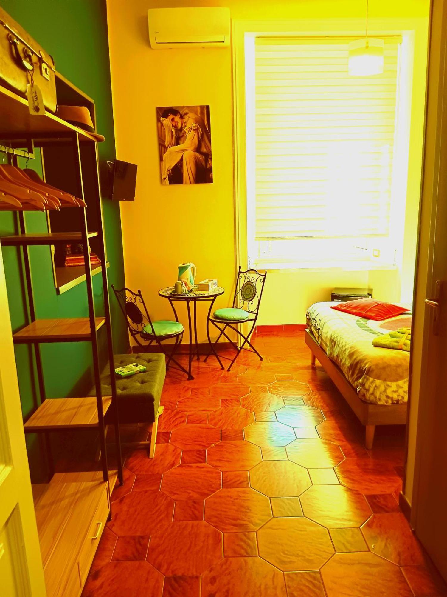 Non Ci Resta Che Napoli Bed & Breakfast ภายนอก รูปภาพ